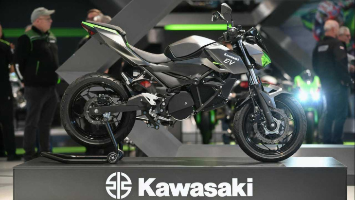 moto elétrica da kawasaki aparece como conceito perto da produção