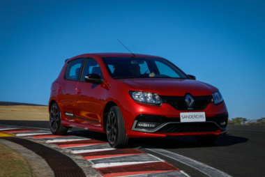 Impressões: Renault Sandero R.S. mudou pouco para permanecer o mesmo