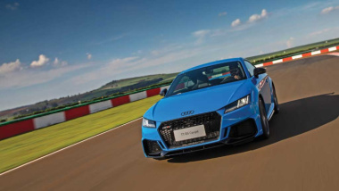 Avaliação: Audi TT RS é verdadeiro parque de diversões sobre rodas