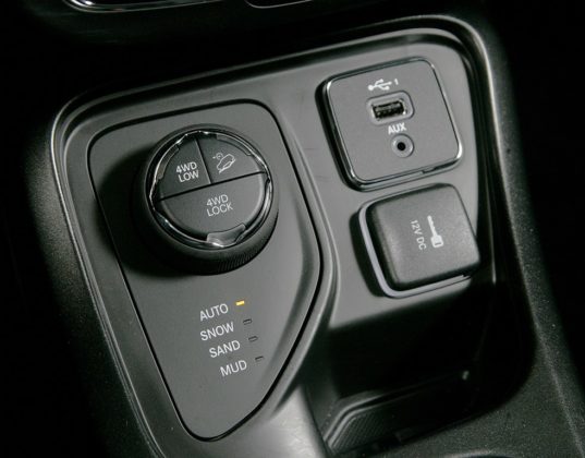 avaliação, avaliação: vale a pena comprar um jeep compass 2021?