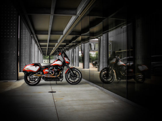 harley customiza moto em tributo ao designer willie g. davidson