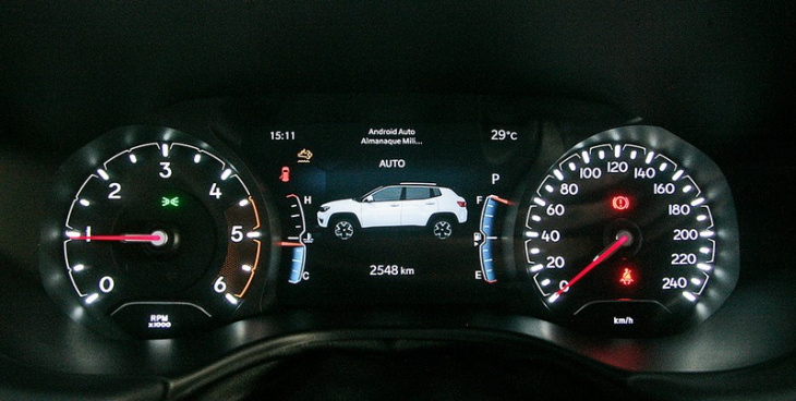 avaliação, avaliação: jeep compass longitude td350 4×4 é suv para aventuras longe do shopping