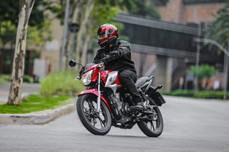vendas de motos aceleram 20% em maio; confira o ranking