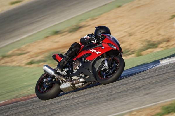 bmw lança moto superesportiva de 207 cv; veja preço