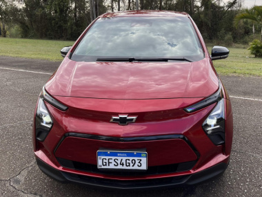 Impressões - Chevrolet Bolt 2023: fotos, preço, autonomia e ficha técnica