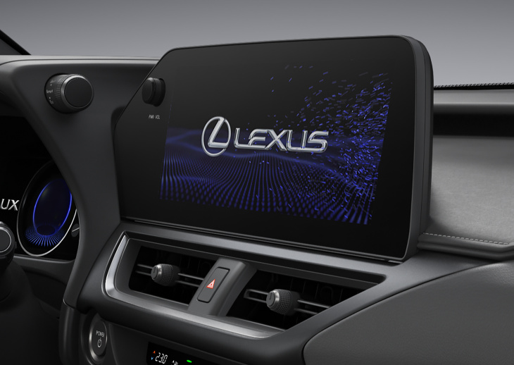 lexus atualiza os modelos es300h e ux250h para a linha 2023 no brasil