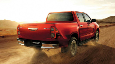 Toyota Hilux e Corolla Cross têm promoção com bônus de até R$ 10 mil