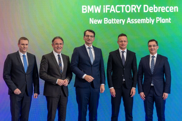 bmw group vai investir mais de 2 mil milhões de euros na fábrica húngara debrecen até 2025