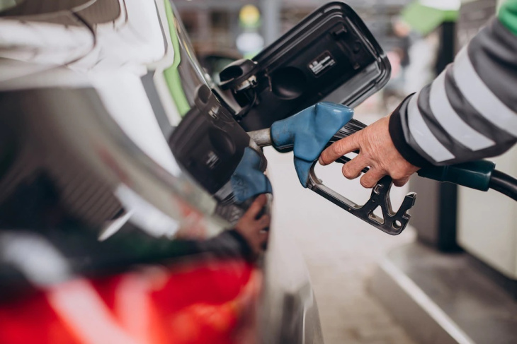 gasolina fica mais cara pela 4ª semana consecutiva