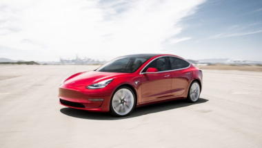 Zoom quer levar reuniões para carros da Tesla