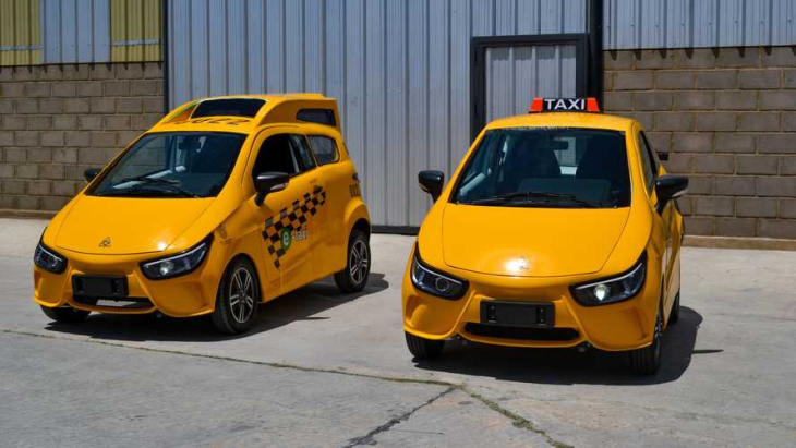 taxi elétrico com visual esquisito é lançado na argentina a preço salgado
