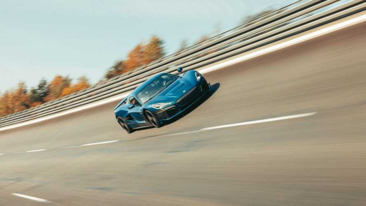 rimac nevera atinge 412 km/h e se torna o carro elétrico mais rápido do mundo