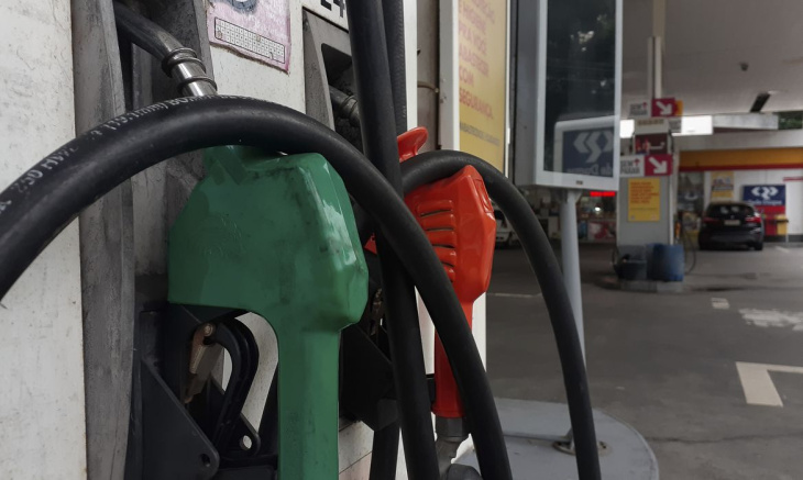 preço do litro da gasolina sobe pela sexta semana seguida, diz anp