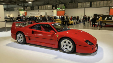 Ferrari F40: no Autoclassica 2022 o júbilo pelo 35º aniversário de um mito