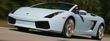 Lamborghini e veículos importados estão disponíveis em leilões desta sexta-feira