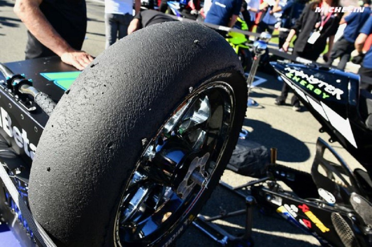 'não acredito que a michelin faça pneus para beneficiar marcas ou pilotos específicos' - fabio quartararo