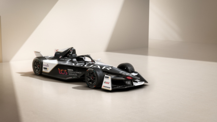 fórmula e: jaguar revela carro de corrida elétrico i-type 6