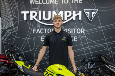 Niki Tuuli deixa a MV Agusta para correr com a Dynavolt Triumph em 2023