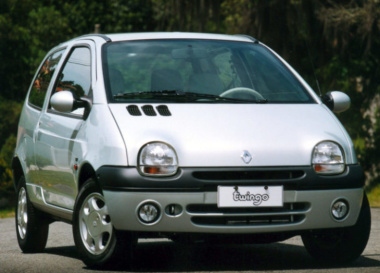 Renault Twingo completa 30 anos; conheça a história