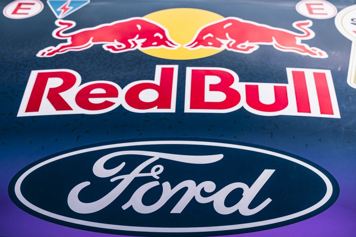 ford e red bull podem estar a trabalhar em parceria na f1 para 2026