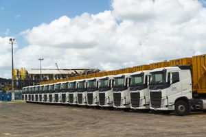 volkswagen vai dividir com a argentina produção de caminhões e ônibus