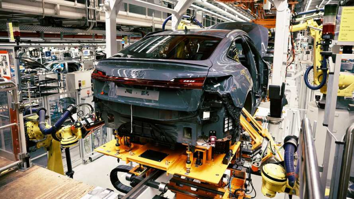 audi: todas as fábricas irão produzir carros elétricos a partir de 2029