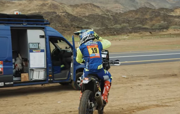 vídeo: rui gonçalves e as diferenças de uma moto de enduro e a sua moto de rali