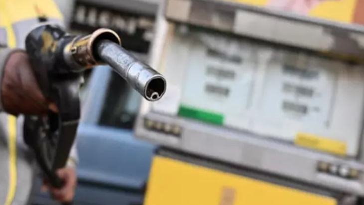 preço da gasolina registra primeira alta, desde a posse de lula