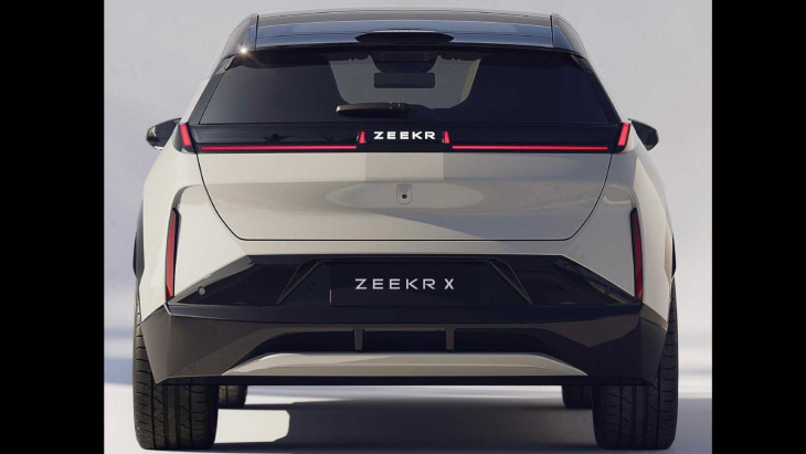 este é o zeekr x, carro elétrico premium da geely projetado para a europa
