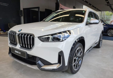 Nova geração do BMW X1 chega às lojas e parte de R$ 296.950