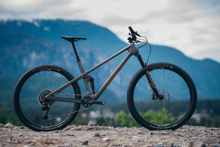 qual tipo de mountain bike você deve comprar em 2023?