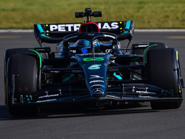 Mercedes-AMG F1 W14 Performance apresentado oficialmente - fotos