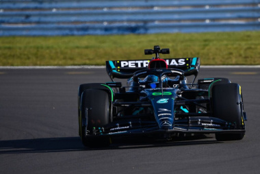 Vídeo: Mercedes realiza shakedown com o W14 em Silverstone