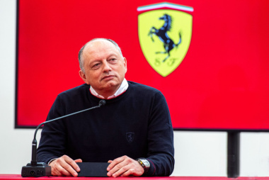 Vasseur minimiza pressão após chegada na Ferrari: “DNA de uma equipe é o mesmo”