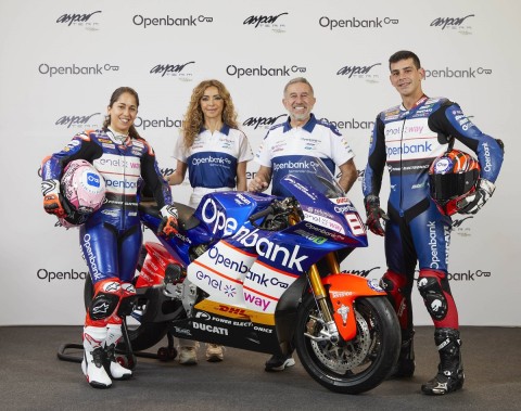 openbank aspar team lançou época de motoe com ambição em alta e uma «cara nova»