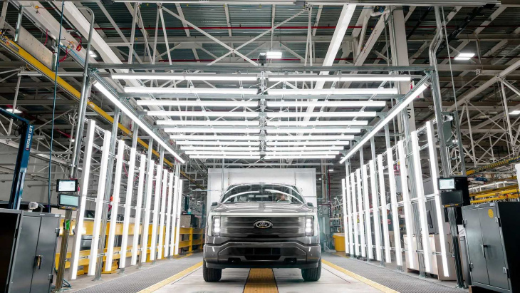 nova geração de elétricos da ford será atualizável e simplificada