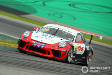 Leite segura Mohr e vence na Sprint Challenge, em seu primeiro triunfo na Porsche Cup