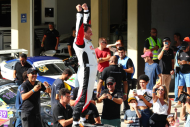 Porsche Cup: Sadak Leite celebra vitória em sua estreia na Sprint