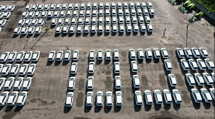 byd bate recorde de importação de carros eletrificados para o brasil