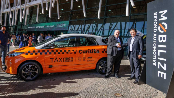 renault fecha parceria para disponibilizar táxis elétricos em curitiba