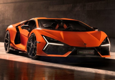 Lamborghini revela substituto do Aventador: o híbrido Revuelto