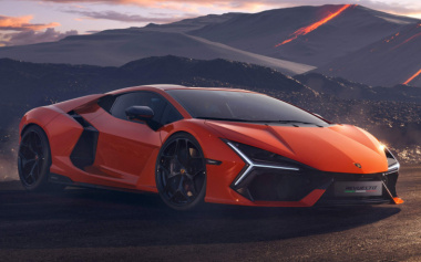 Lamborghini Revuelto inicia a revolução elétrica nos superesportivos