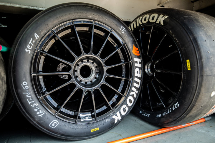 stock car: pilotos “aprovam” novos pneus da categoria após primeiros treinos