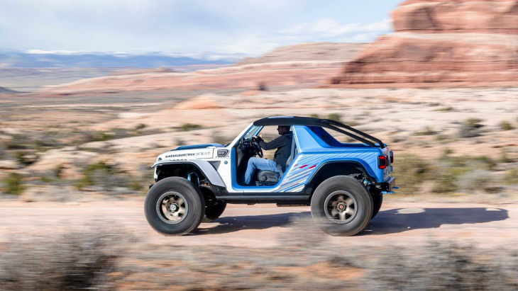 jeep wrangler magneto 3.0 ev concept tem 650 cv para off-road sem esforço
