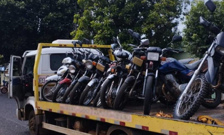 operação da polícia civil apreende 10 motos adulteradas e prende um homem