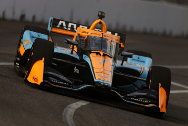 Rossi reconhece favoritismo da McLaren em Long Beach: “Confiante no que temos”