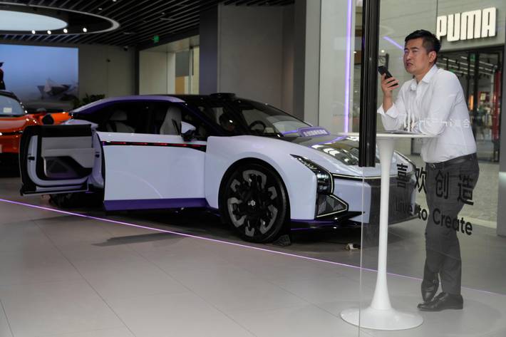 corrida global pelos carros elétricos dá as caras no salão de xangai; veja as novidades
