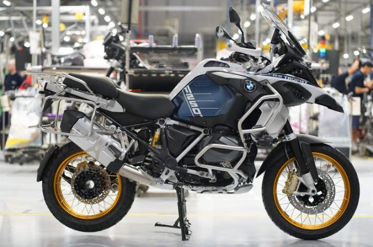 bmw motorrad celebra 100 mil motos produzidas no brasil