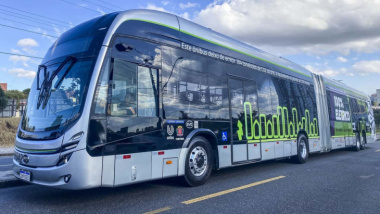 BYD fará testes com ônibus elétricos articulados em Curitiba