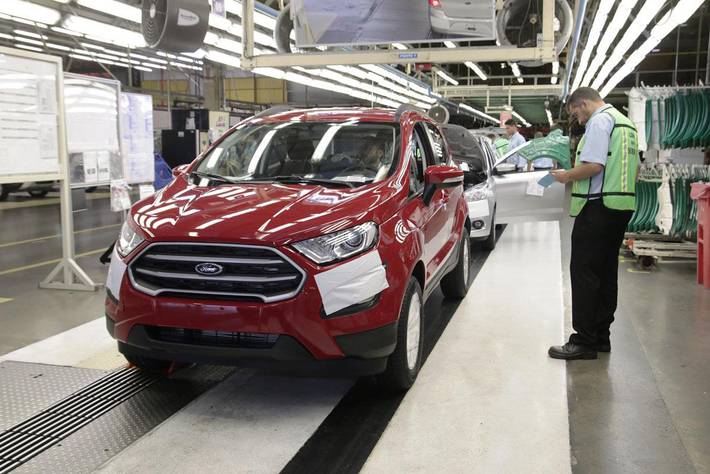 ford conclui venda da fábrica de motores em taubaté